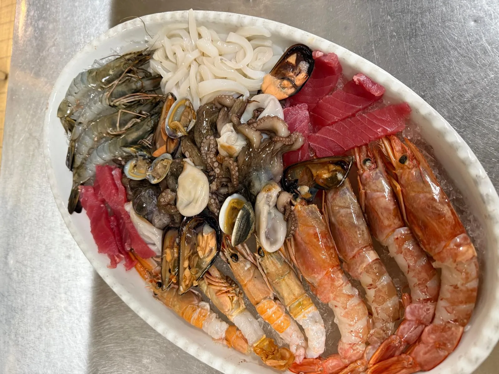 Seafood Raw